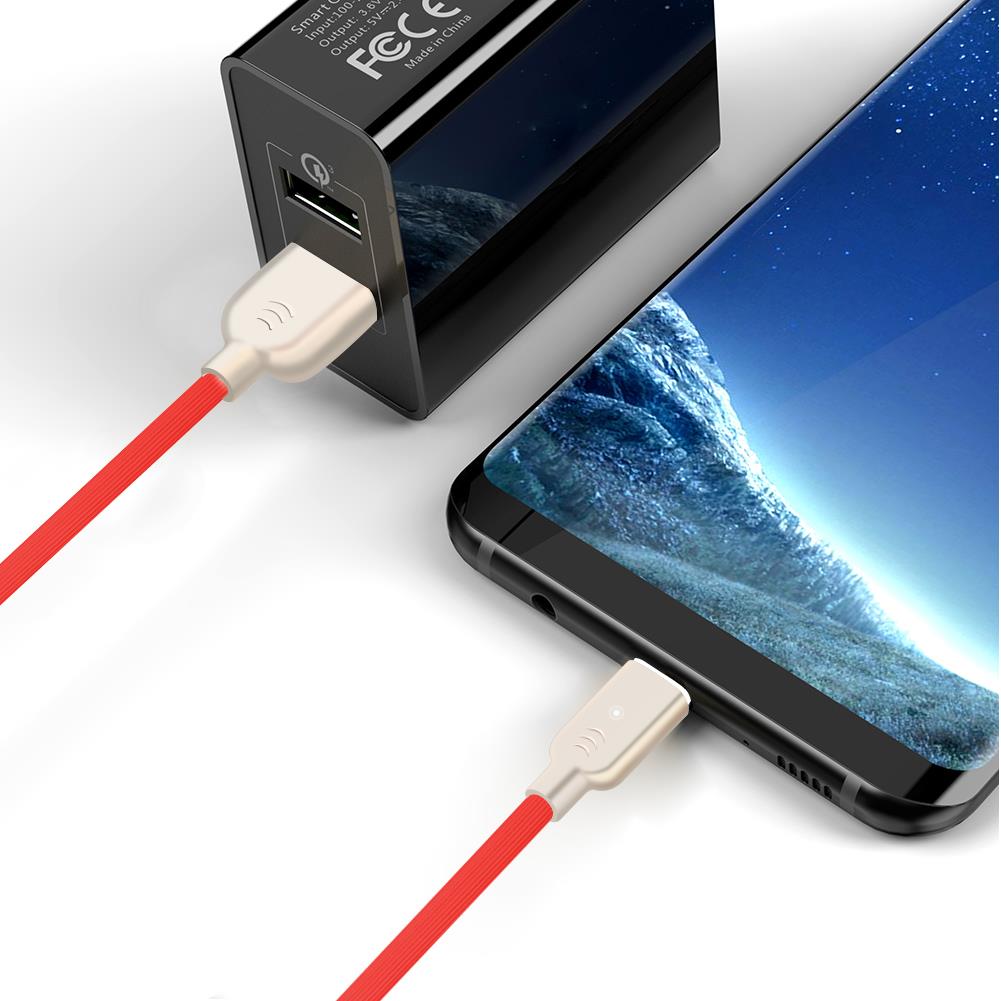 Egyenáramú tápegység kis automatikus kapcsolóüzemű tápegység